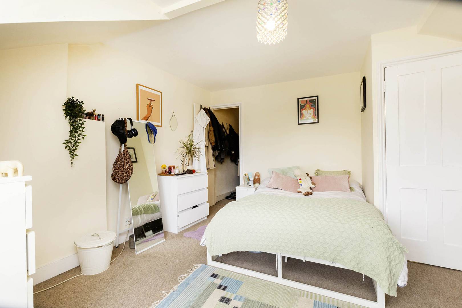 Modern Apartment Fordwych road, West Hampstead